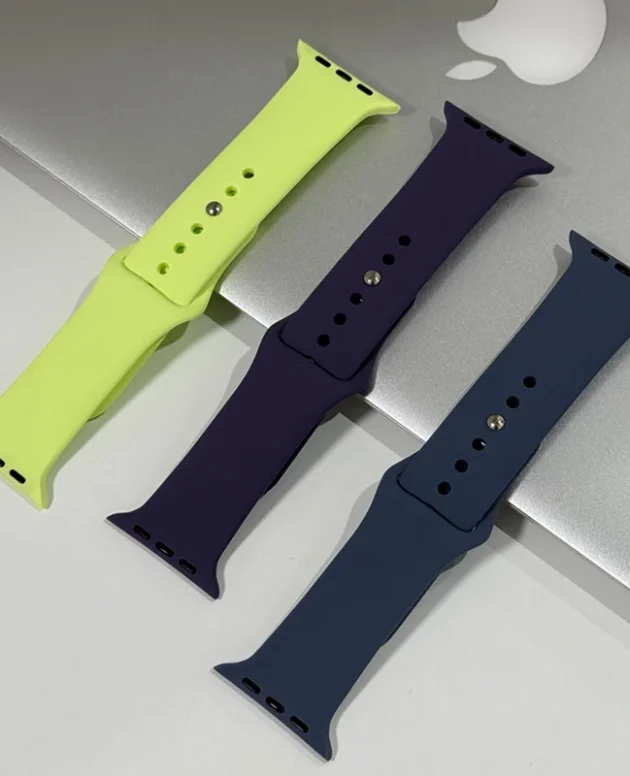 Official new Silicone Strap For Apple Watch Bands 46mm 44mm 45mm 42 41mm 40mm 49mm Correa iWatch Series 11 10 98765 SE3 Ultra3 2