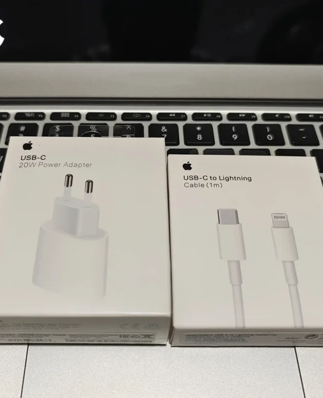 2026 Original 20W USB-C Power Adapter For iphone 17 16 15 mini Pro Max Type C fast charger for Apple Cable for iPhone 14 13 Plus